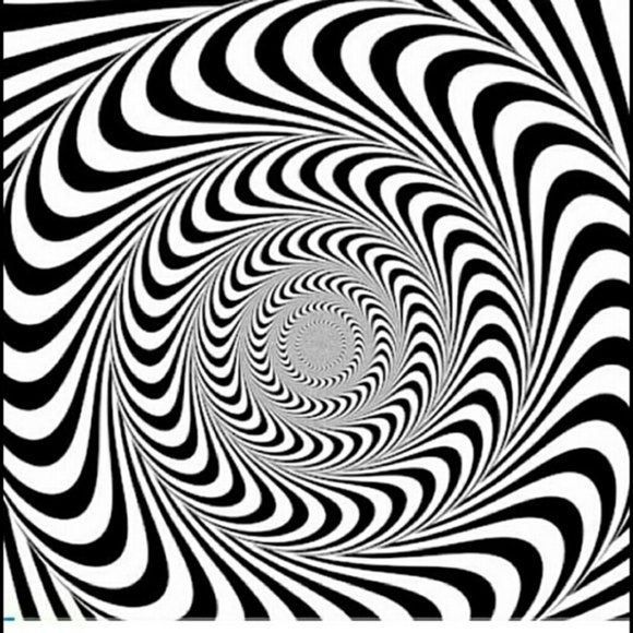 YOU ARE UNDER MY SPELL!! NOW...BUY MY CLOTHES!! - Picture 8 of 9